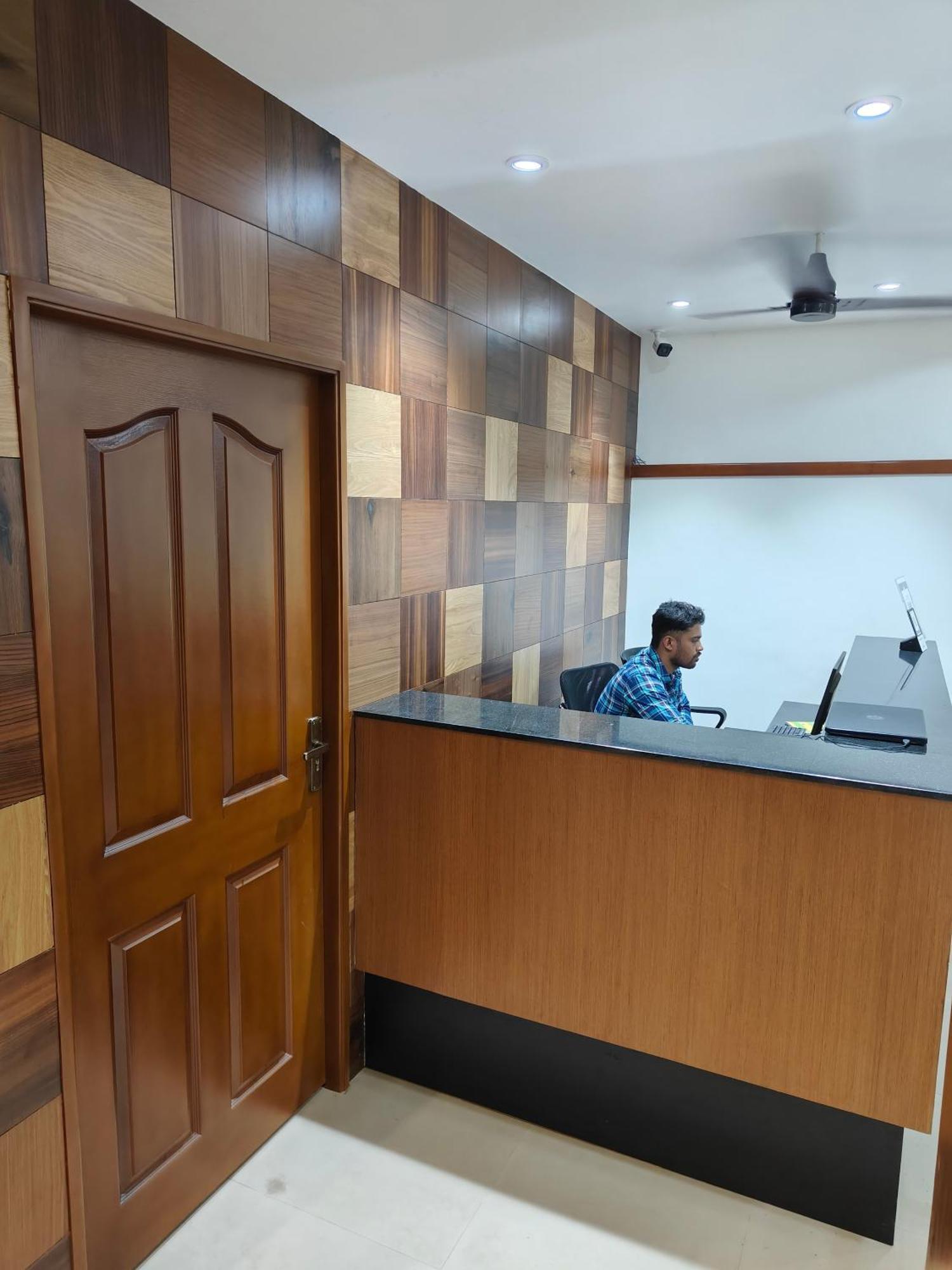 Hotel Nova Kochi Exteriér fotografie