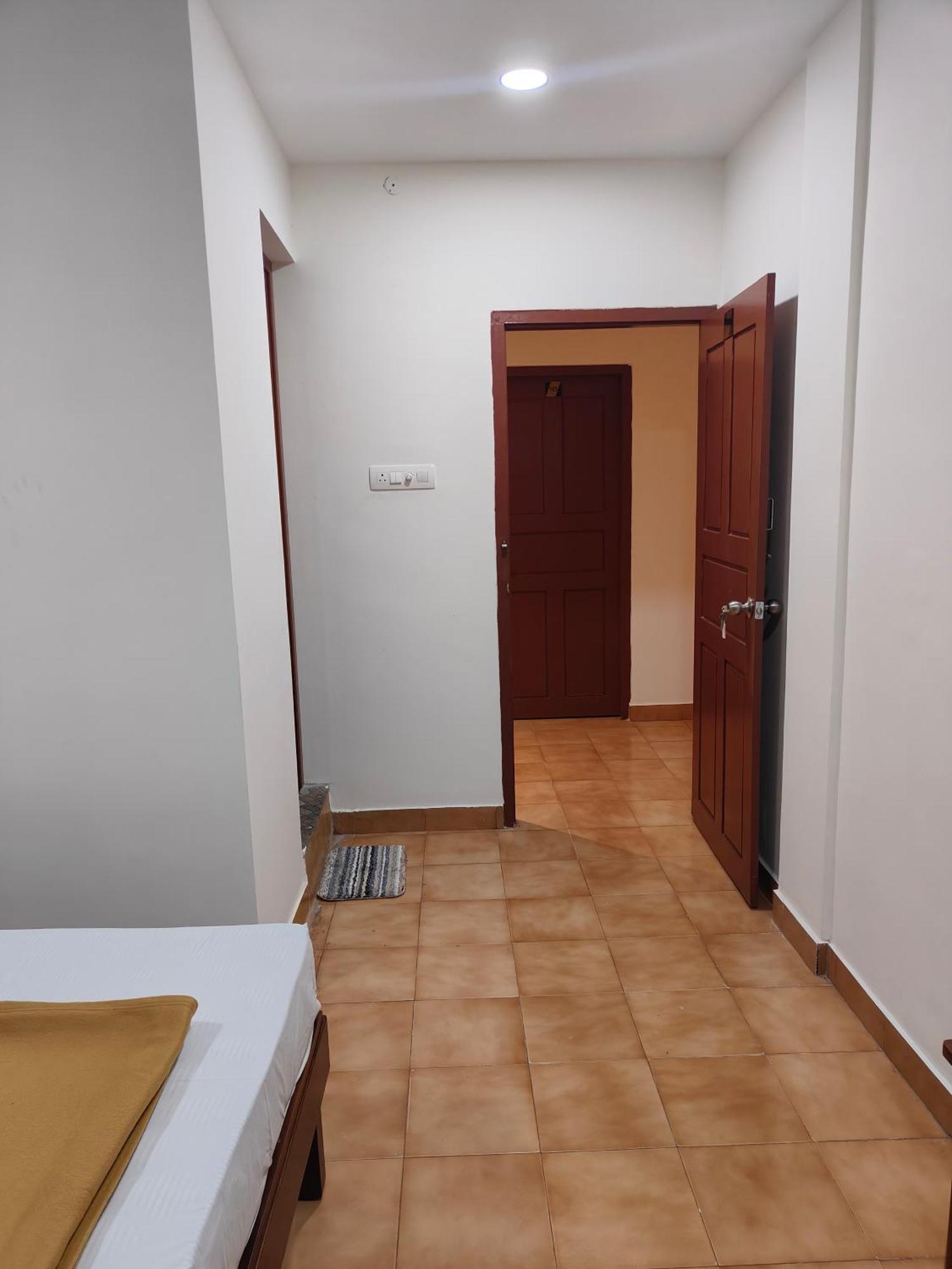 Hotel Nova Kochi Exteriér fotografie